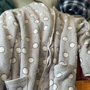 Cozy Gray Polka Dot Fleece Jacket